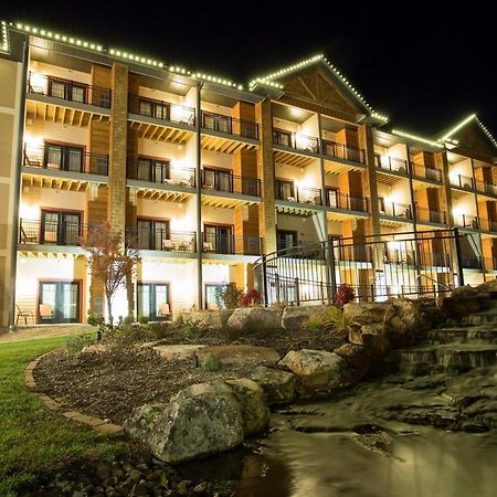 The Lodge At Old Kinderhook Camdenton Esterno foto