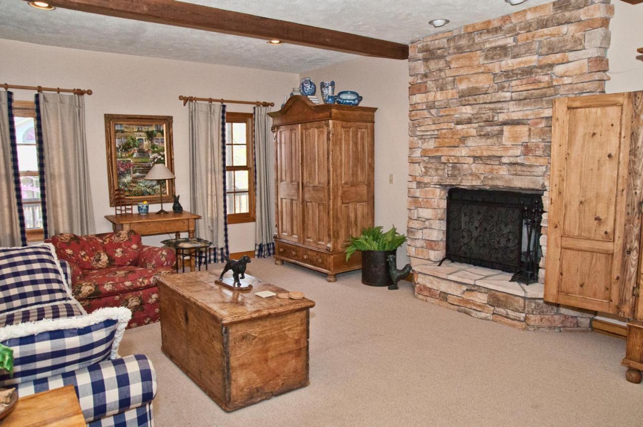 The Lodge At Old Kinderhook Camdenton Esterno foto