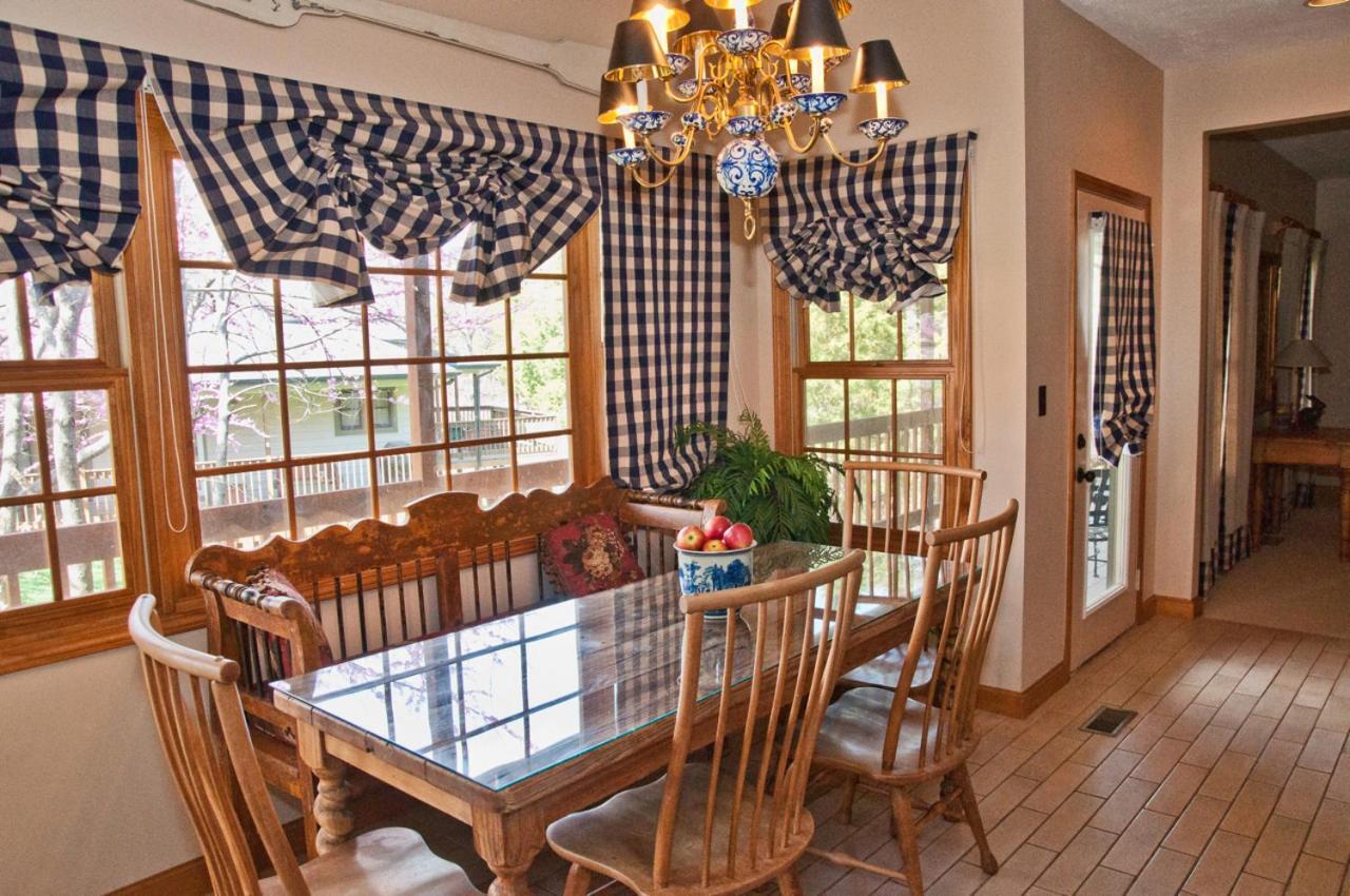 The Lodge At Old Kinderhook Camdenton Esterno foto