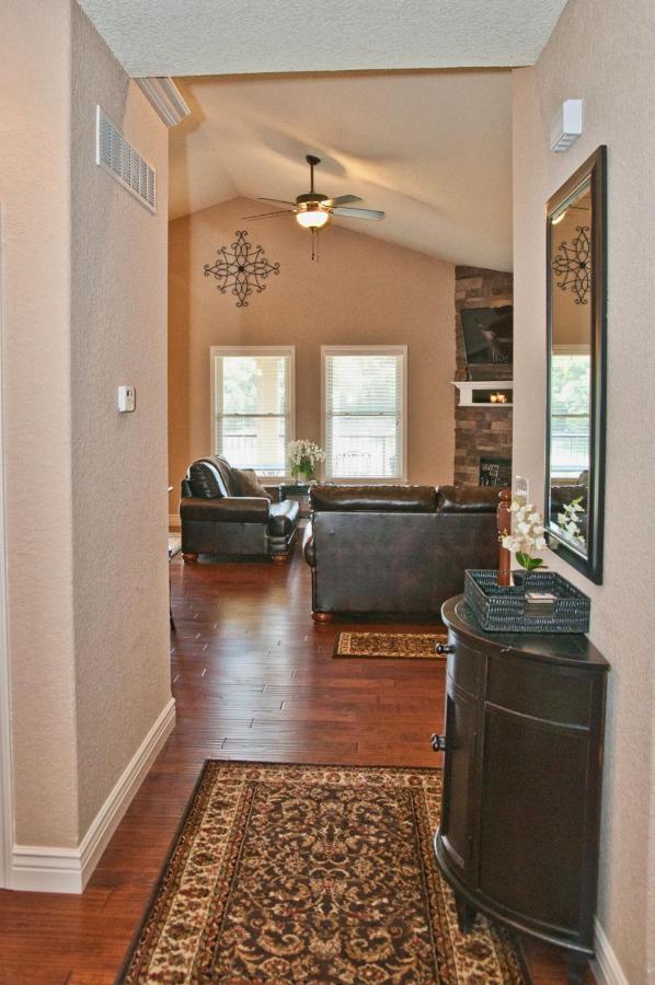The Lodge At Old Kinderhook Camdenton Esterno foto