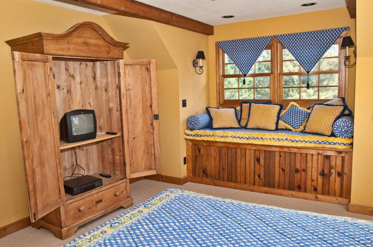 The Lodge At Old Kinderhook Camdenton Esterno foto